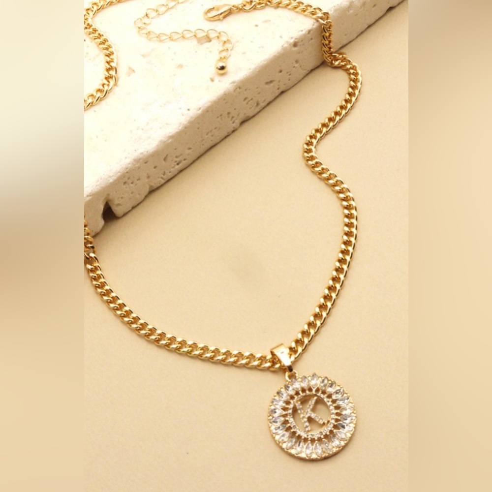 K initial necklace - Picture 2 of 2